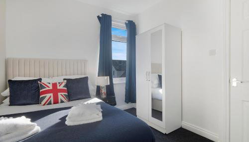 NEW! 2BR in West Terrace, Sleeps 4 - Foto 3