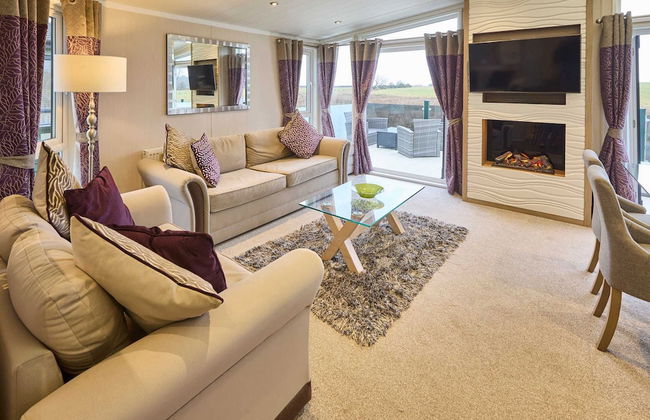 Host Stay Whistler Deluxe Lodge - Foto 2