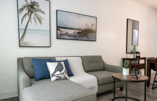 Disney-Area 3BR Townhome | Sleeps 9 | Pool + Gym - Foto 12