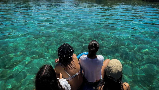 Eaux cristallines de l'Isla Escudo de Veraguas