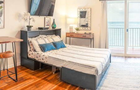 Beachfront Condo with AC - Photo 5