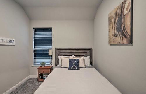 Aledo Home Covered Patio and Yard, Near Fort Worth! - Foto 14