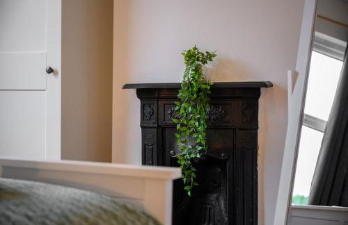 Cosy well-connected 3-bed house - Photo 16