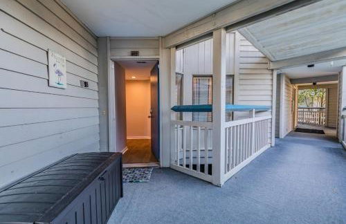 Pool and Ocean Views - First Floor Villa on Harbor Island - Foto 23