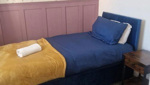 Spacious 3BR Home, 2 Bathrooms, Parking, Rushden - Foto 2