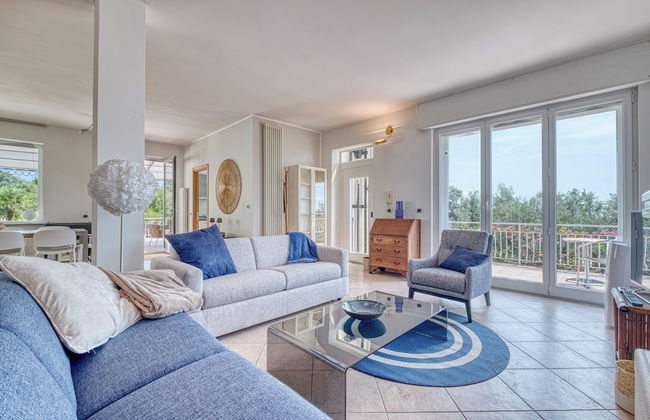 Villa Luce del Sol with Pool - L - Foto 17