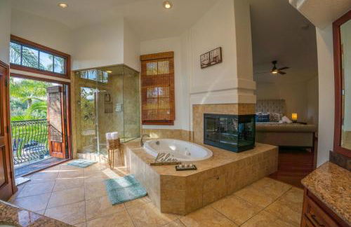 Oceanside Tropical Resort with HEATED POOL & SPA! - Foto 27