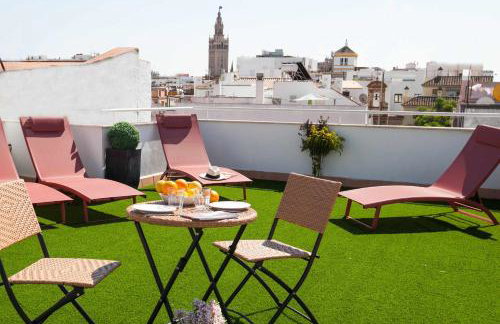 ISG Apartments Downtown family haven Free parking spot - Foto 36