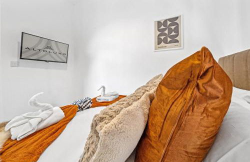 Clover House Stunning Cosy Cottage 3BR By AltoLuxo Short Lets & Serviced Accommodation With Free WiFi & Parking - Foto 6