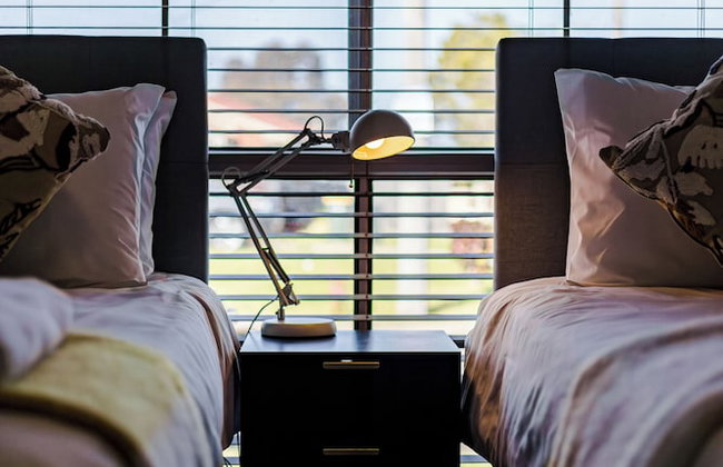 StayAU 4BR Lakeside Retreat in Seabrook - Foto 20