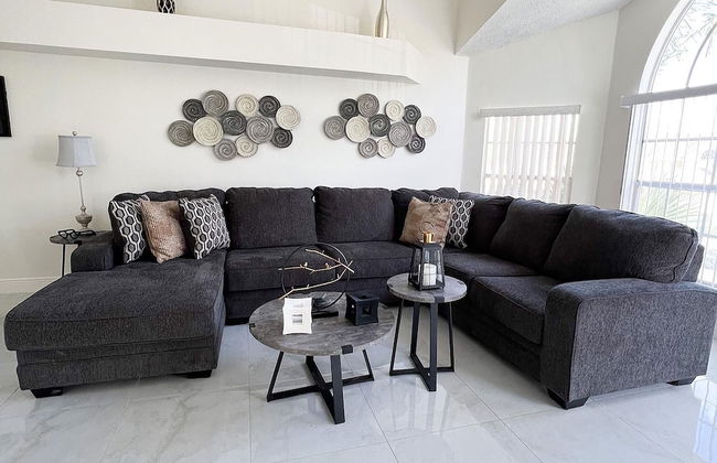 ELEGANT & LUXURY APARTMENT CLOSE DISNEY - Foto 15