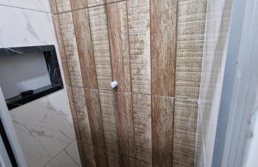 FLAT CENTRAL- Ar-Condicionado-Estacionamento - Foto 10