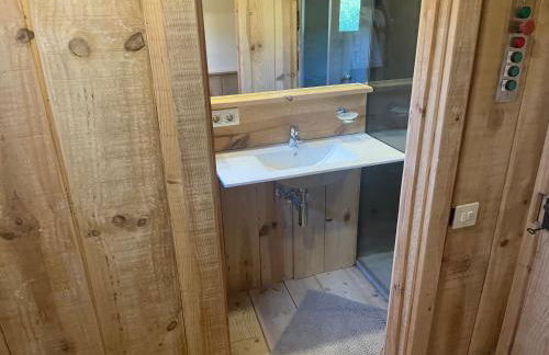 CASA RURAL DE ENSUEÑO EN CANTALLOPS CON 9 HABITACIONES DOBLES CON BAÑOS PRIVADOS Y PISCINA DE 20M x 2,70M - Foto 27