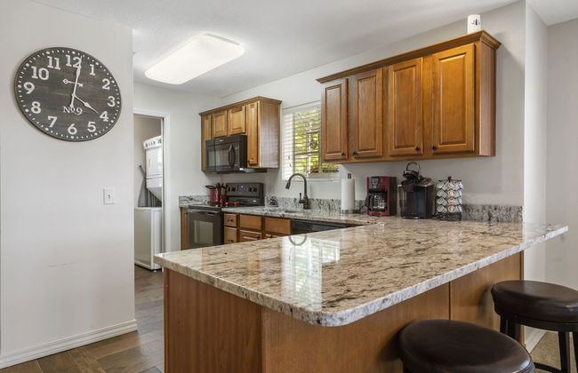 Branson Hilltop Haven - Golf Oasis - Photo 10