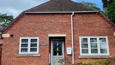 Vicarage Court detached bungalow - Foto 3