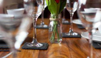 Caer Fedwen Barns Cariad Spacious self catering 3 bed Group Getaway Luxury Cottage with Private Hot Tub - Foto 4