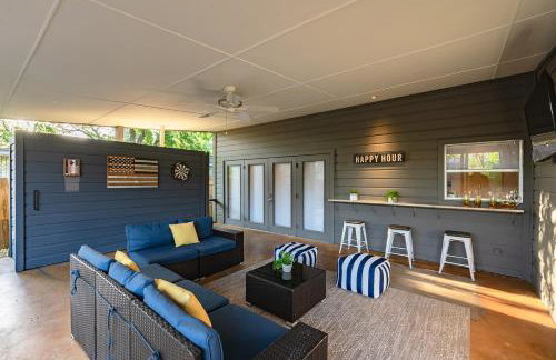 Serene POOL & Firepit in Stunning Home By Airport - Foto 4