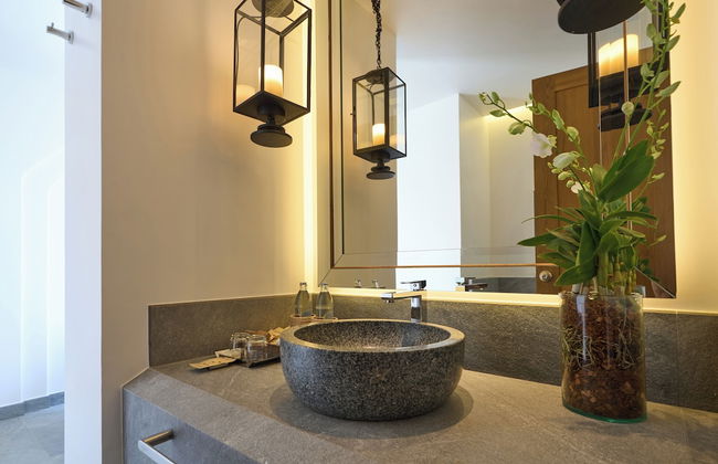 Malisa Villa Suites - Photo 18