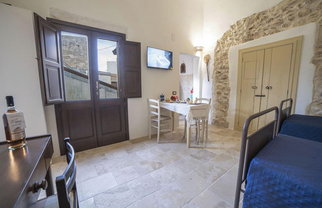 San Giorgio boutique apartment with airco - Foto 18