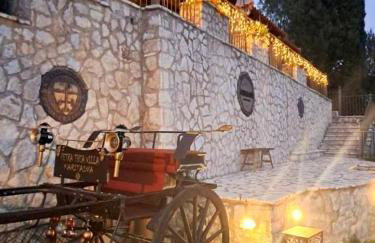 Petra Thea Villa Karitaina - Photo 1