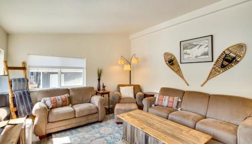 Riverfront Home with Deck, Near Mount Rainier! - Foto 5