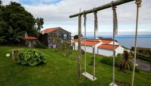 Quinta Da Ribeira Da Urze - Photo 3, Garden