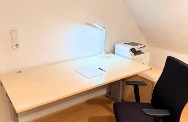 Moderne Wohnung mit Arbeitsplatz, Netflix, Nespresso & privatem Stellplatz - Foto 6