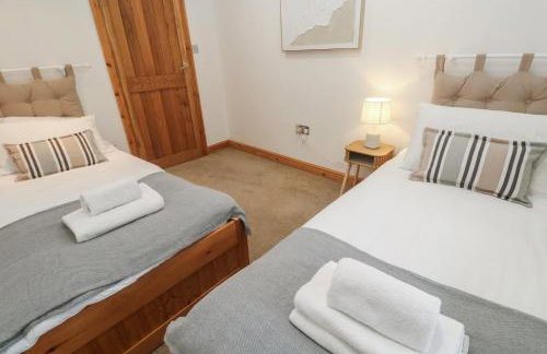 Riverside Barn - Photo 24