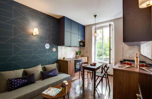 CASA NISSARTE - Central near Train station - PARKING - confort & cosy- AC - Foto 1