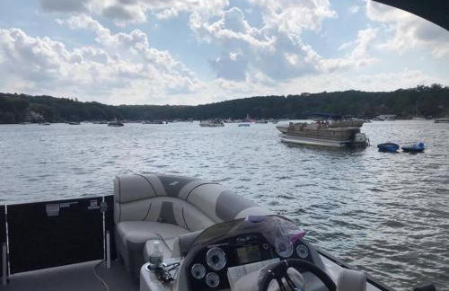 3 Acre Lake Paradise Swimming Pool & Jacuzzi HotTub! - Foto 45