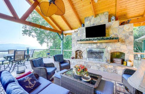 Hiawassee Home with Fire Pit and Furnished Deck! - Foto 1