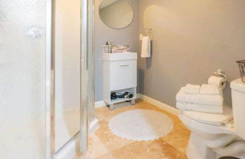 Posh 4 floor Soulard Family Home ABODEbucks - Foto 49