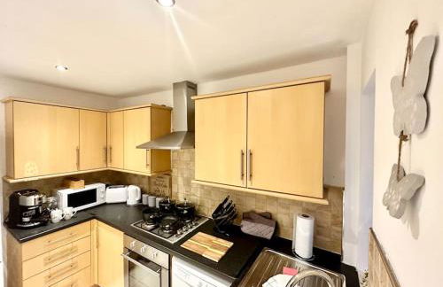 Cottage,Cinema Room,Log Burner - Photo 36