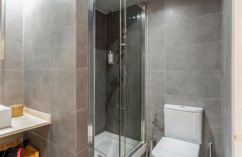 AB Montjuic - Foto 22