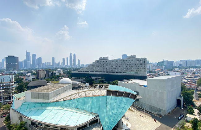 Comfy And Elegant 2Br With Private Lift At Menteng Park Apartment - Photo 25