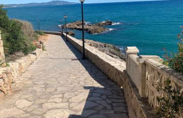 Apartamento en primerísima línea de playa con espectaculares vistas Netflix, Prime y Disney - Photo 30