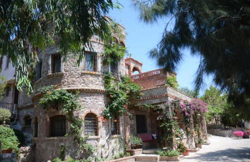 Lesvos Tower House Komninos - Photo 1