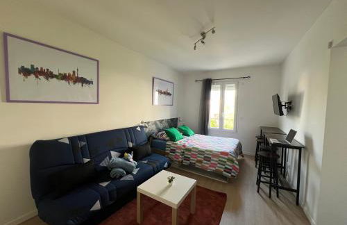 Studio Jozy I confort et jardin en ville 4pers I Futuroscope - Foto 4