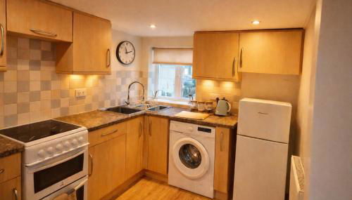 Stamford- Contractors -parking-pets - Foto 4