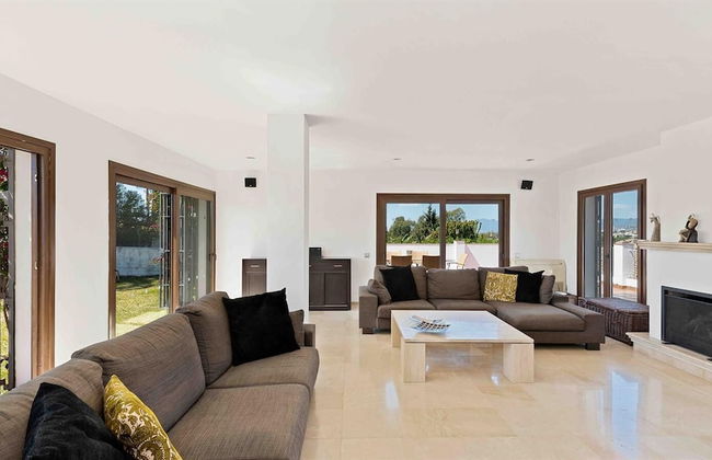 Great Villa Very Close to Best Beach - Foto 8