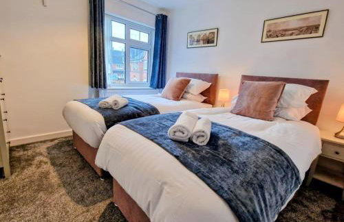 Central modern home with parking - Foto 3