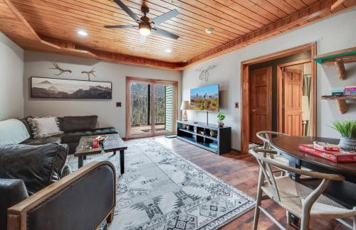 Sunset Mountain Views near Town on 3 Private Acres - Foto 11