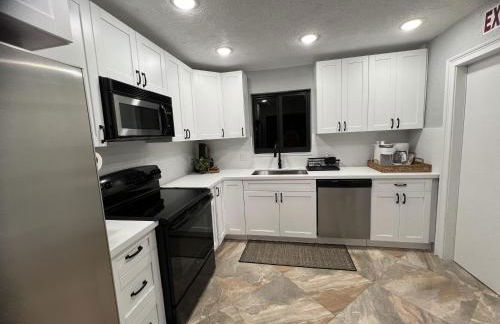 3 Bed - Sleeps 6 - Free Parking - 5 Mins to Beach - Foto 43