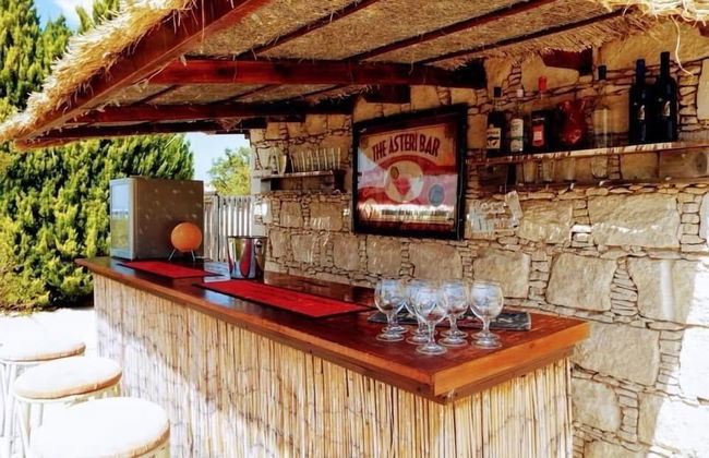 Private Villa, sea Views, Outdoor Bar, Heated Pool - Photo 12