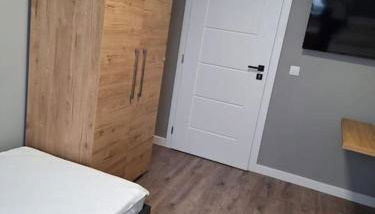 3A Neu renoviert 3 Zi 5 Betten - Foto 3, wardrobe