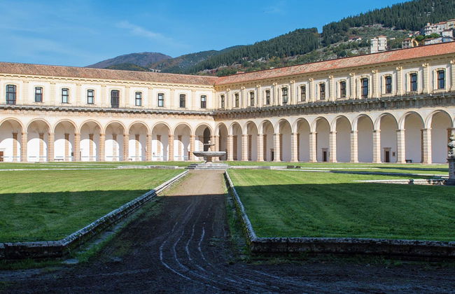 Escursione alla Certosa di Padula - Foto 1