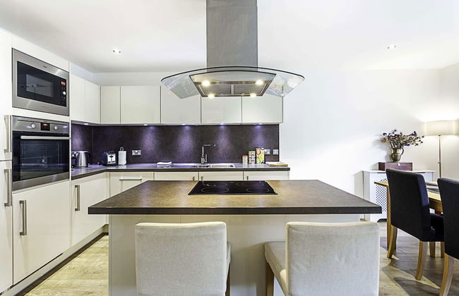 Beautiful Open Plan Garden Flat - Foto 10