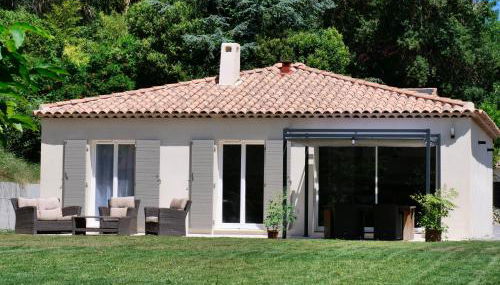 Les Yuccas -Maison neuve avec un jardin à Saint Paul de Vence - Foto 3, Garden