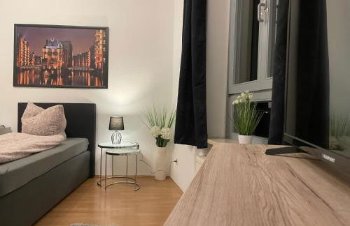 Apartmenthaus Weimarblick - gratis Stellplätze - WLAN - SmartTV - zentral in Weimar - Foto 1
