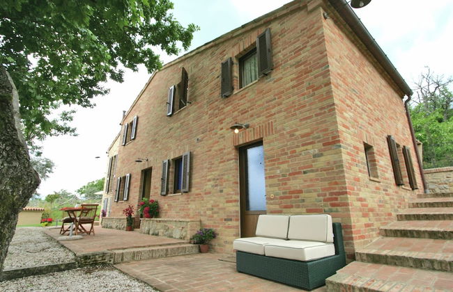 Holiday Home in Pontano With Garden - Foto 22